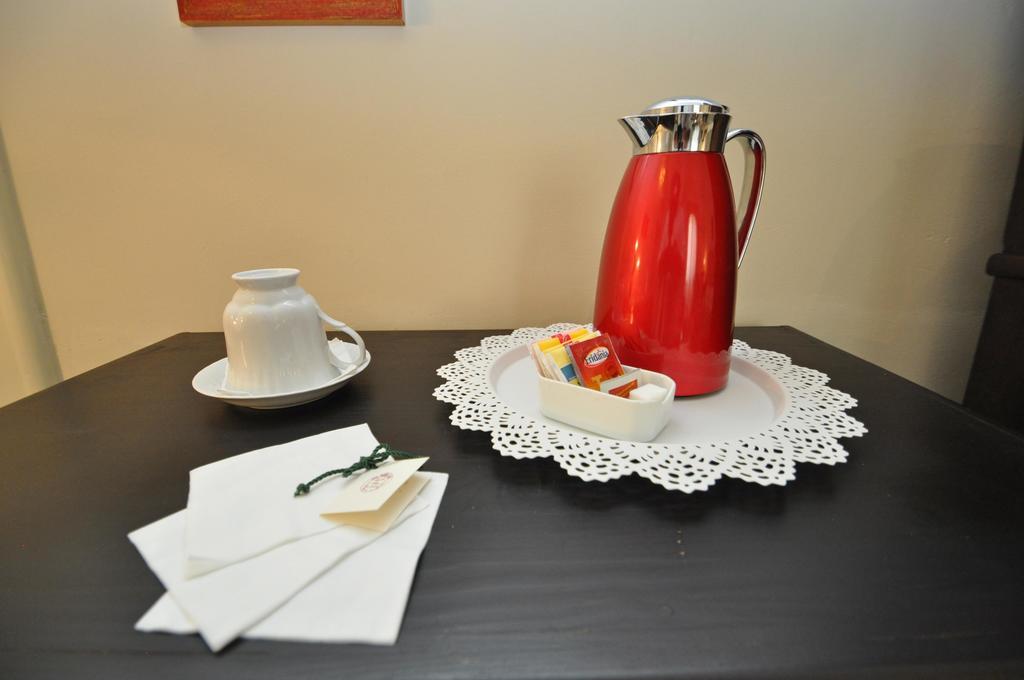 Palazzo De Donatis B&B Melissano Экстерьер фото